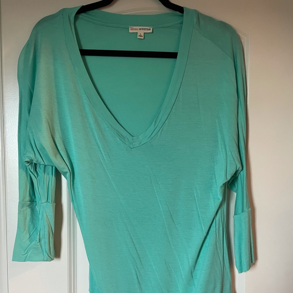 3/4 sleeve top L